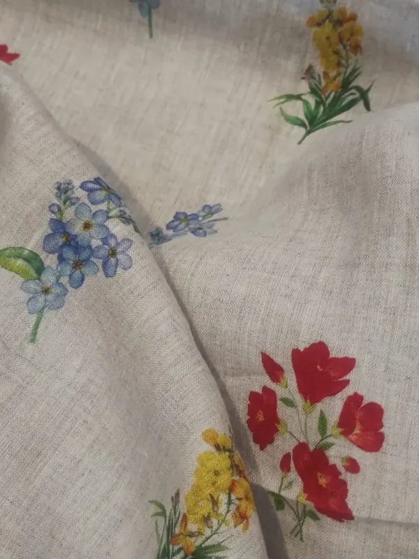 Linen Print #15 — Tulip Posy on Oatmeal